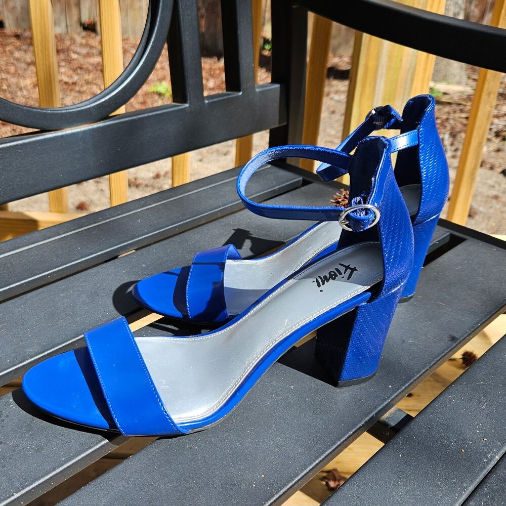 Fioni Blue Open Toe Ankle Strap Sandals Block Heel Sz 8